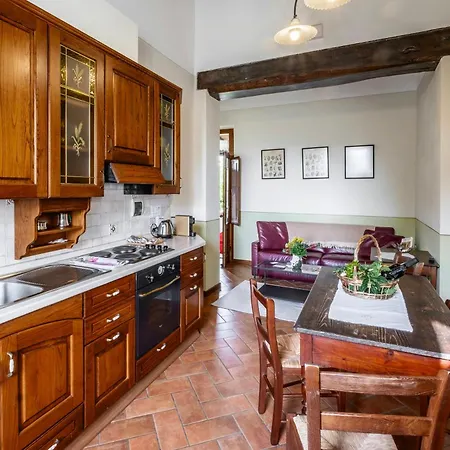 House With Double Pool In Val Di Chiana Διαμέρισμα